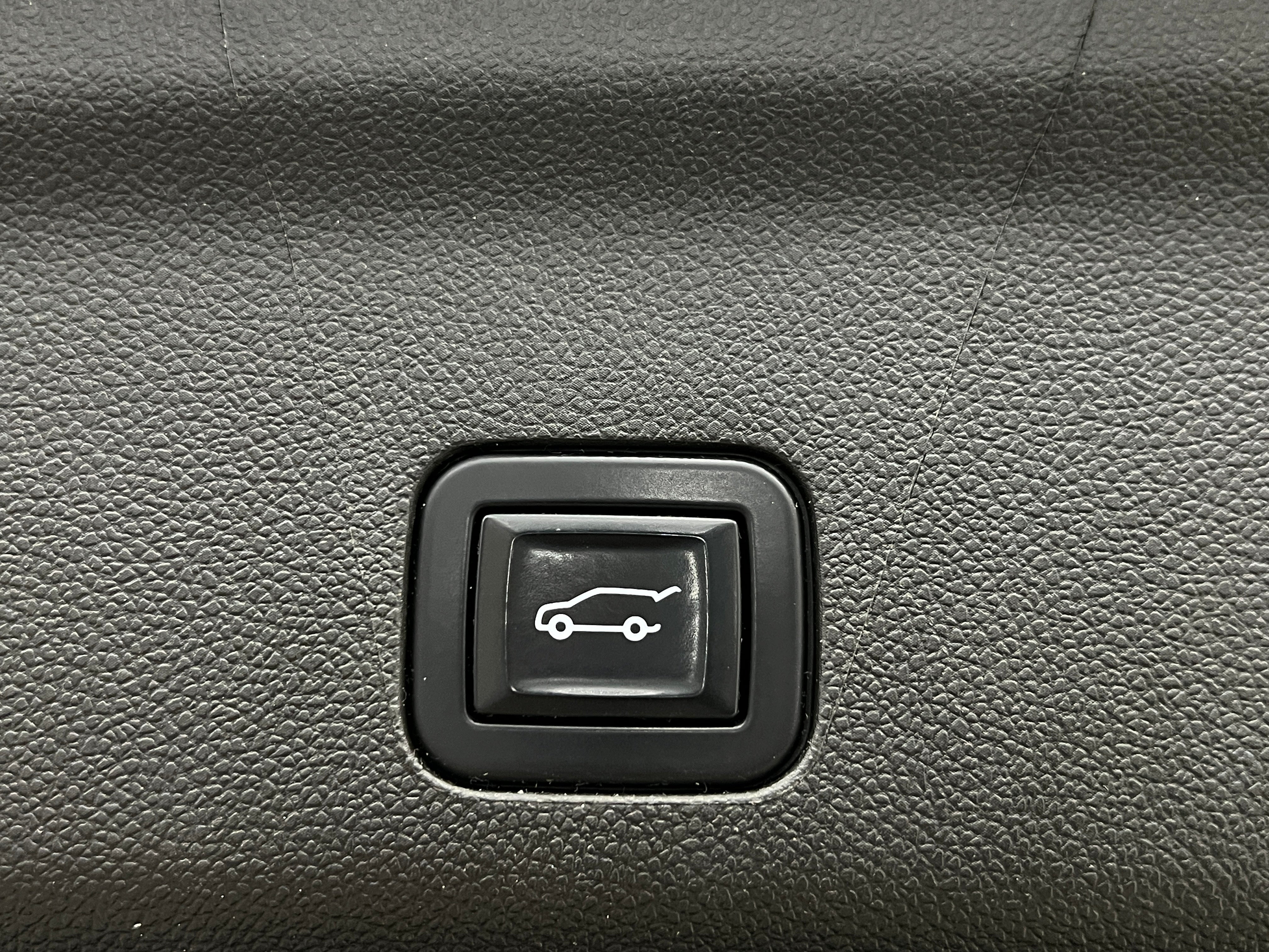 gmc yukon xl 2022 1GKS1GKT2NR250255 image gmc yukon xl 2022 1GKS1GKT2NR250255 image